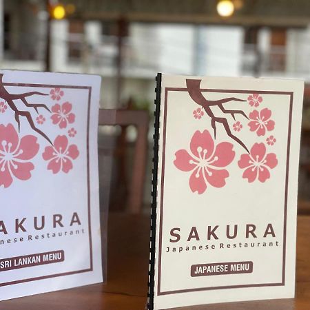 Hotel Izakaya Sakura Kandy Exterior foto